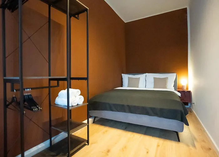 Apartament Bright 1br With A Queen-size Bed *