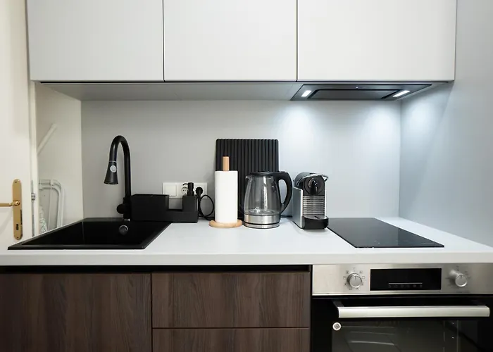 Apartament Bright 1br With A Queen-size Bed Wiedeń